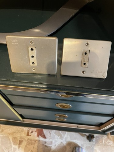 Prese elettriche muro - a,