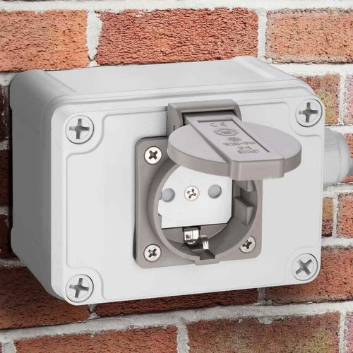 Presa shucko elettrica - presa,